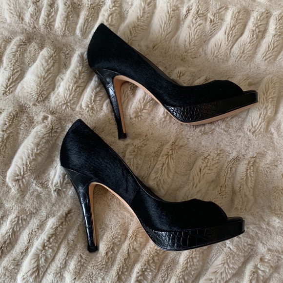 Cole Haan Peek Toe Pumps. Size 8. NWOT. Black. 4 1/2” Heel. Platform Sol… - Picture 5 of 12
